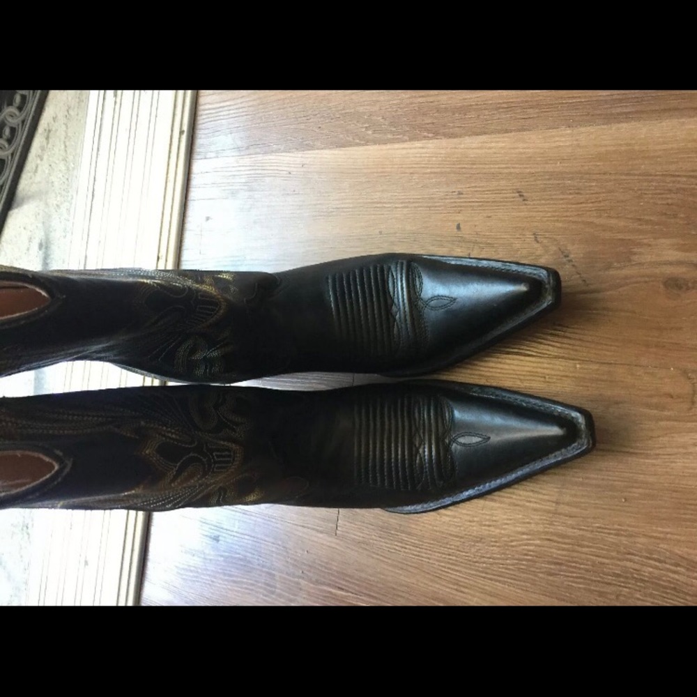 SOLE Cowboy Boots